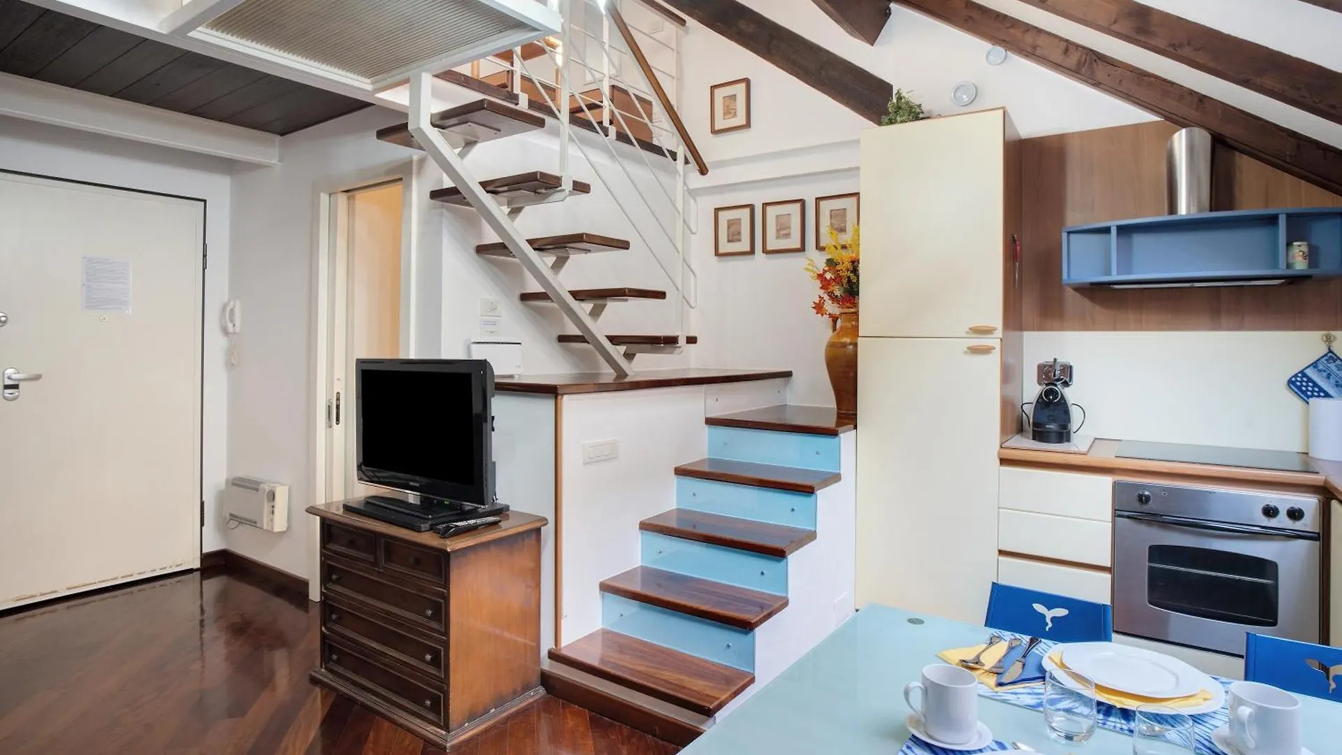 Lovely Loft Sanremo 0*,  Italy